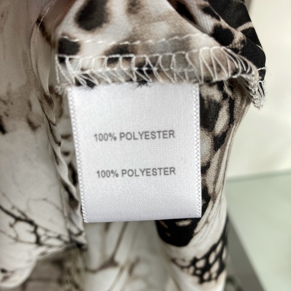 ✨CAMEO & MYTH TOP NWOT - Picture 9 of 10